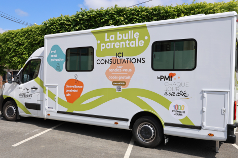 Semaine de la petite enfance : zoom sur le bus "la bulle parentale"